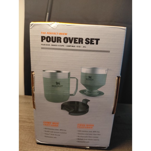 Stanley The Perfect-Brew Pour Over Set Coffee Maker Green Insulated - Picture 3 of 5